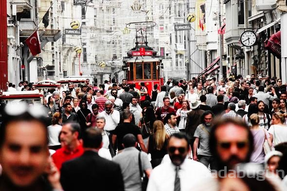 Dünyanın en güçlü pasaportları açıklandı! Bakın Türkiye kaçıncı sırada
