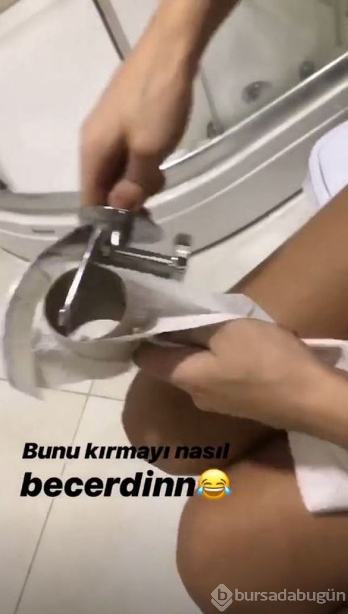 Merve Taşkın tuvaletten paylaştı

