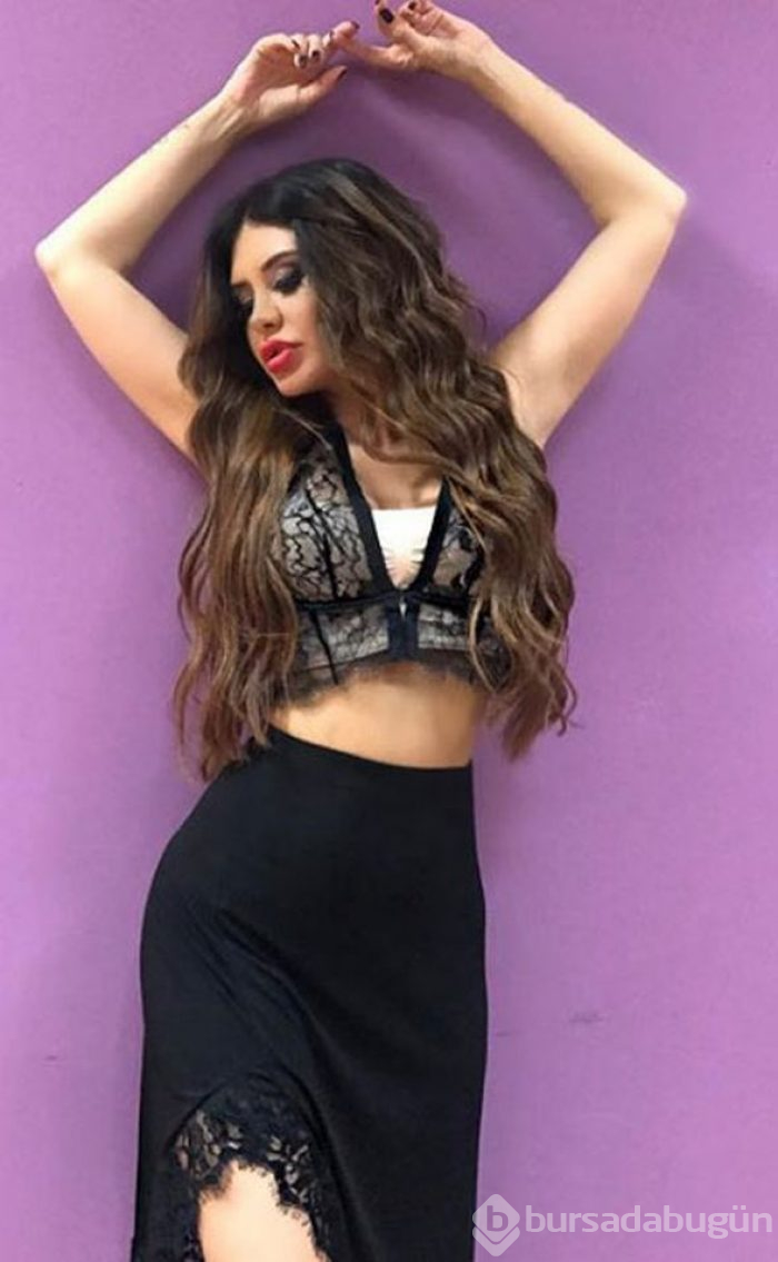 Ebru Polat yataktan video paylaştı
