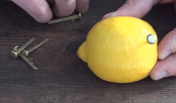 Çarşıdan aldığı limonla öyle bir şey yaptı ki...
