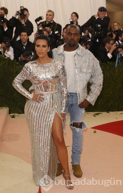 Kim Kardashian'ın eşi Kanye West özür diledi
