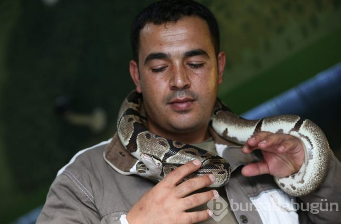 Onlar için mesleğini bıraktı!
