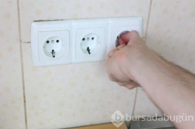 Evde yaptığınız gizli bölmelerle paranız emin ellerde!