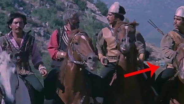 Türk filmlerinde gözden kaçan hatalar!
