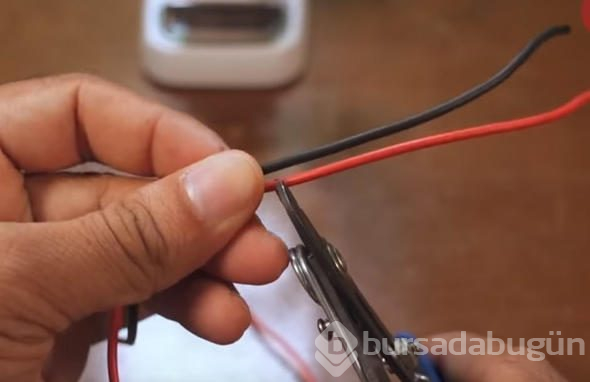 Eski telefonunun içindeki 'şey' kıymete bindi!
