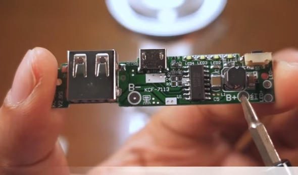 Eski telefonunun içindeki 'şey' kıymete bindi!
