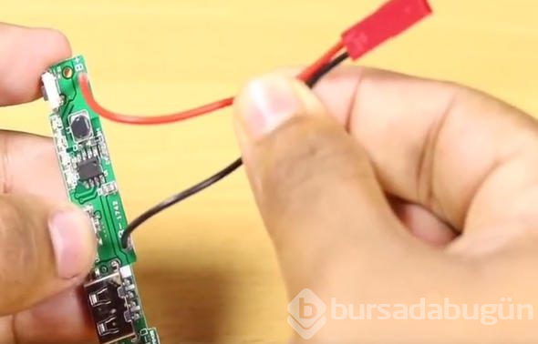 Eski telefonunun içindeki 'şey' kıymete bindi!
