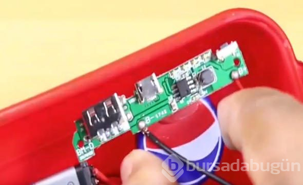 Eski telefonunun içindeki 'şey' kıymete bindi!
