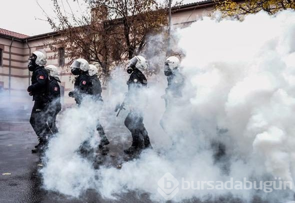 Çevik Kuvvet polislerinin eğitimleri filmleri aratmadı
