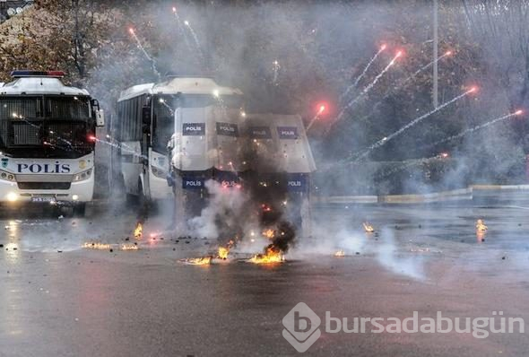 Çevik Kuvvet polislerinin eğitimleri filmleri aratmadı
