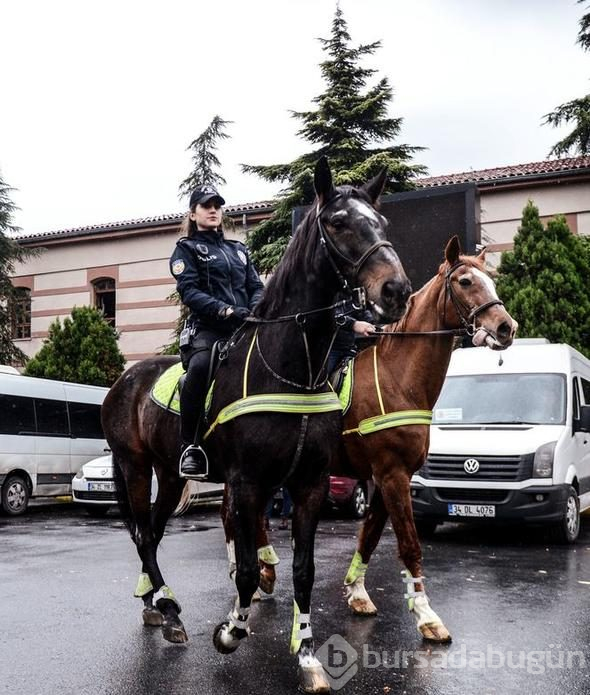 Çevik Kuvvet polislerinin eğitimleri filmleri aratmadı
