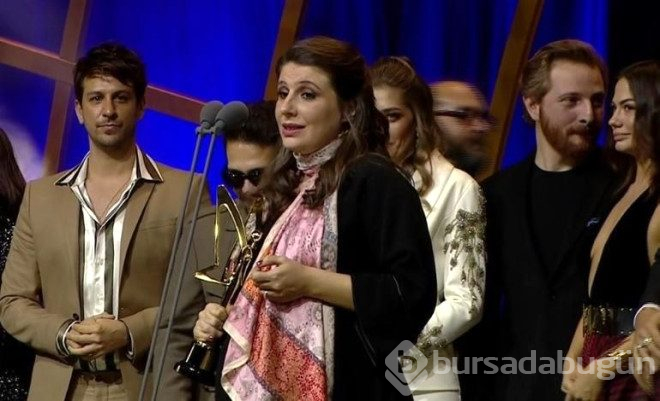 Tek bir şarkıyla Türkiye'nin favorisi oldu Altın Kelebekte kim hangi ödülü aldı