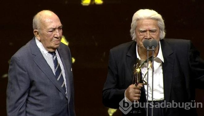 Tek bir şarkıyla Türkiye'nin favorisi oldu Altın Kelebekte kim hangi ödülü aldı