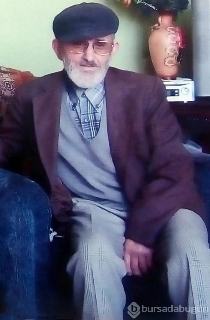 Oğullarına kızdı, 39 yıl önce kamyoneti garaja kilitledi
