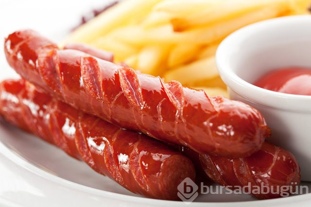 Beyni öldüren gıdaların listesi yayınlandı!
