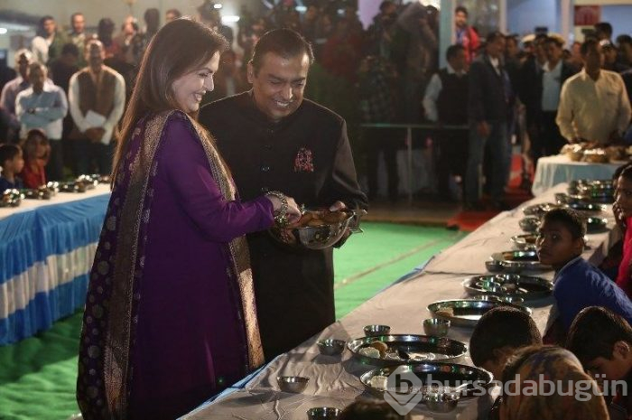 Isha Ambani ve Anand Piramal evleniyor (Dünyanın en pahalı düğünü)