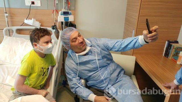 Şevket Çoruh'tan Emir Kaan'a sürpriz ziyaret
