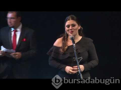 Sunucu Özlem Üzenir boşandı
