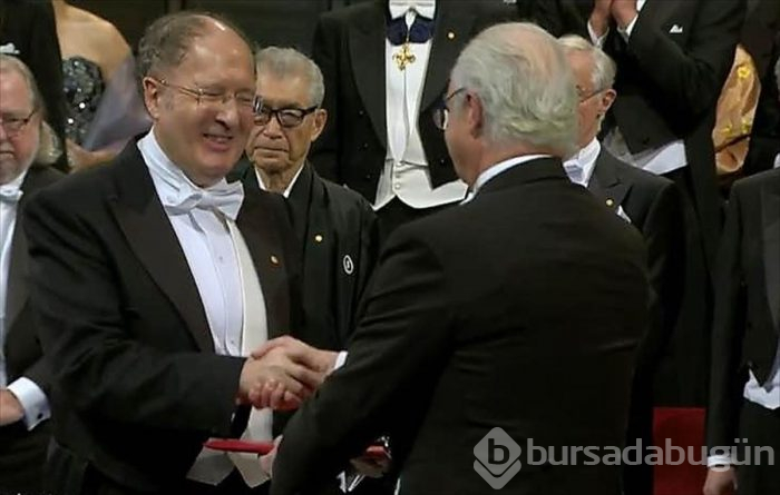 Nobel Ödülleri sahiplerine törenle verildi
