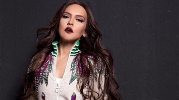 Demet Akalın'dan Edis itirafı
