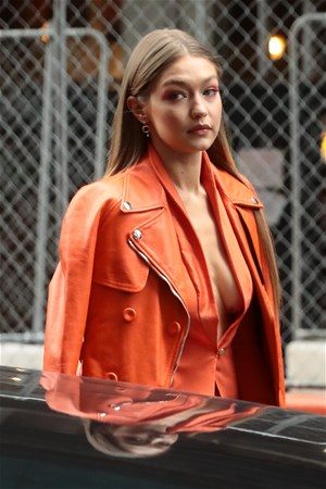 Gigi Hadid çok cesur