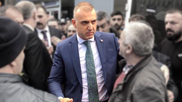 Makamında uğradığı silahlı saldırı sonucu hayatını kaybeden Rize Emniyet Müdürü Altuğ Verdi