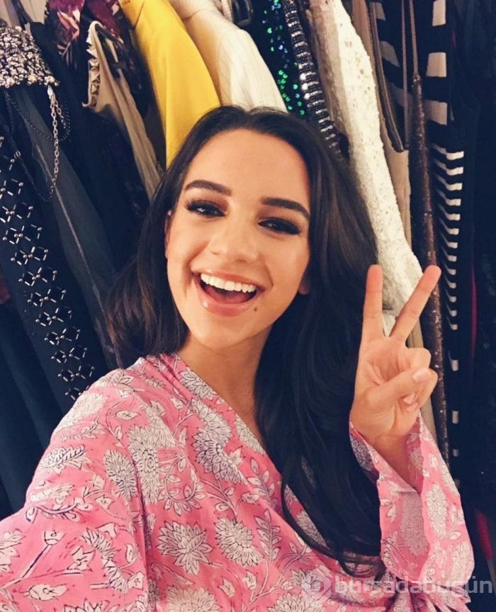 Demet Akalın, Miss Universe'de yarışacak olan Türkiye güzeline destek vermeyenlere tepki gösterdi
