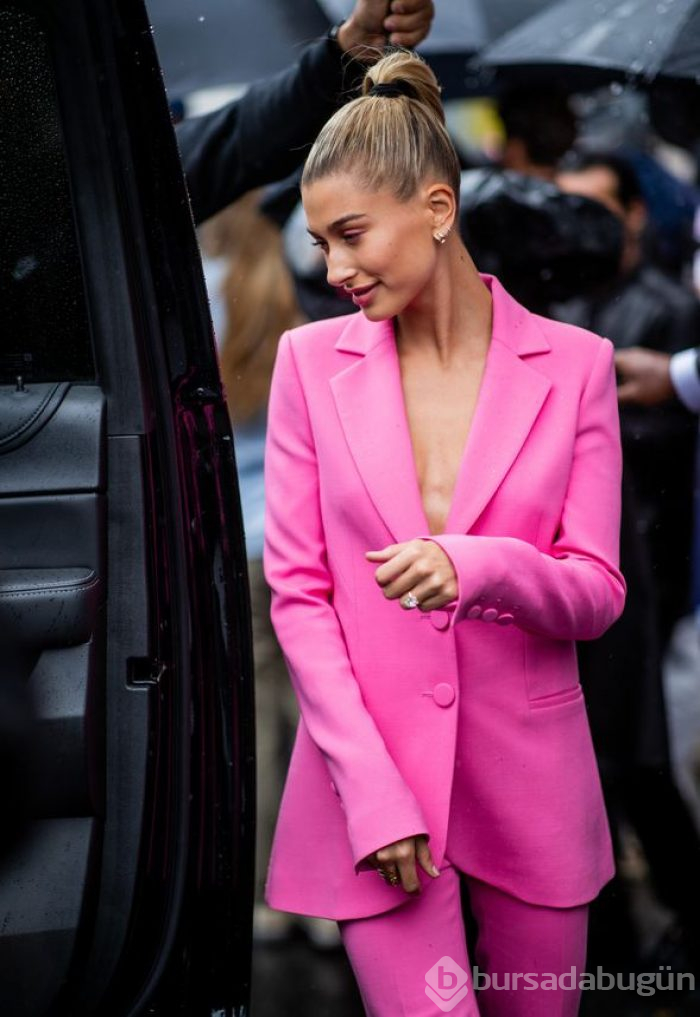 Hailey Baldwin'den sosyal medya itirafı
