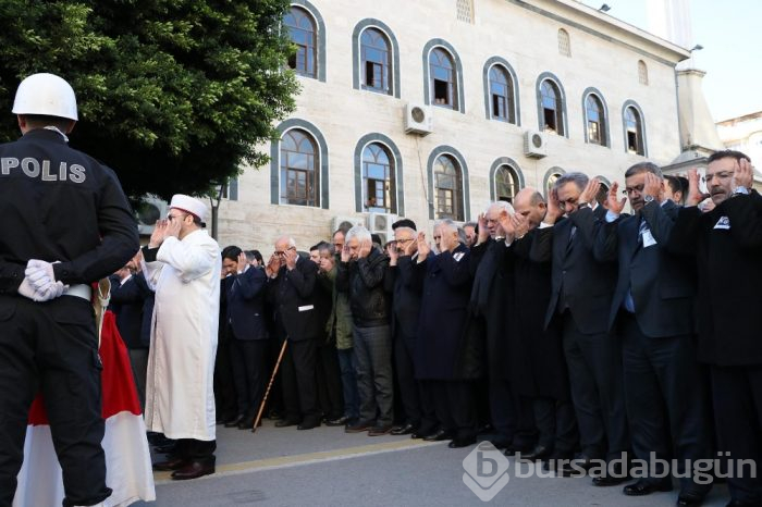 Şehit Emniyet Müdürü Altuğ Verdi son yolculuğuna uğurlandı

