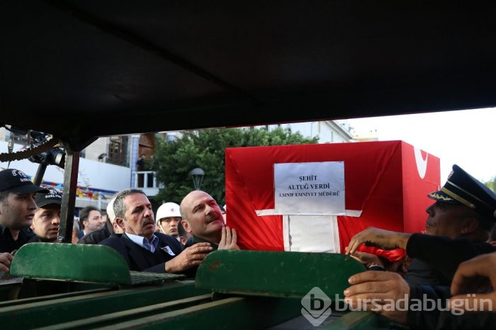 Şehit Emniyet Müdürü Altuğ Verdi son yolculuğuna uğurlandı
