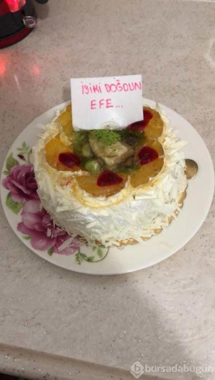 7 kişi doğum günü partisinde zehirlendi 
