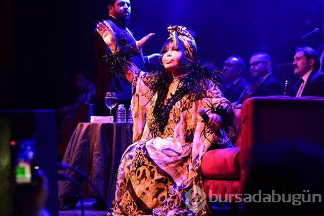 Bülent Ersoy'un hayatı film mi olacak?
