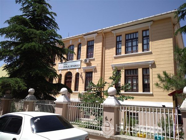 Ünlülerin çocuklukları
