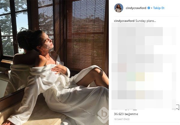 Cindy Crawford'dan 52 yaş pozu
