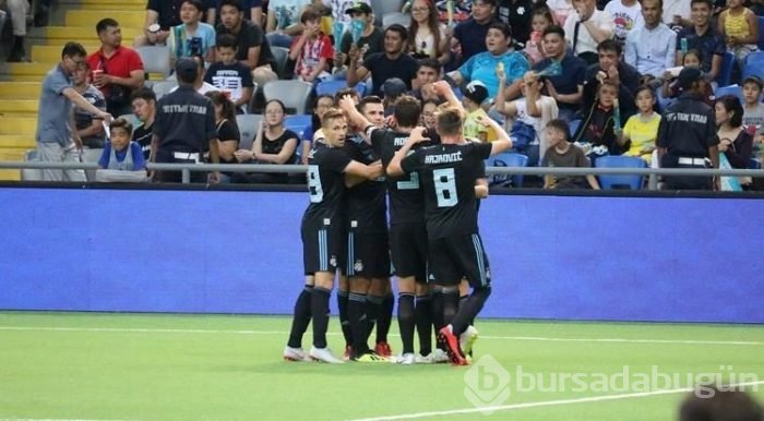 UEFA Avrupa Ligi'nde Fenerbahçe ve Galatasaray'ın rakipleri belli oldu