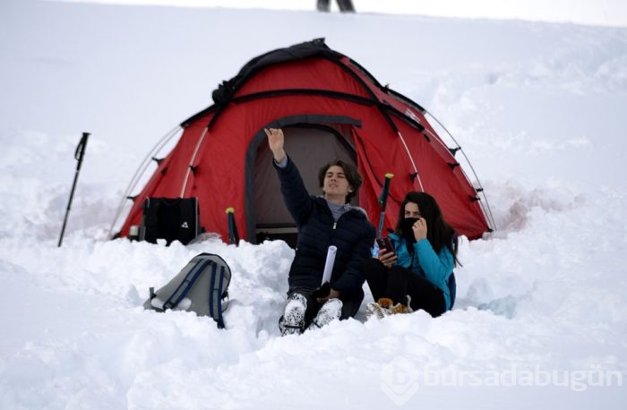 2 bin 700 metrede Yüzme Şenliği (Rize)