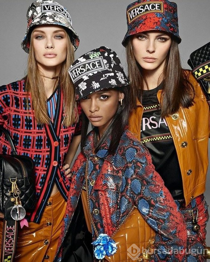 Bella Hadid ve Irina Shayk Versace'nin yeni kampanyasında