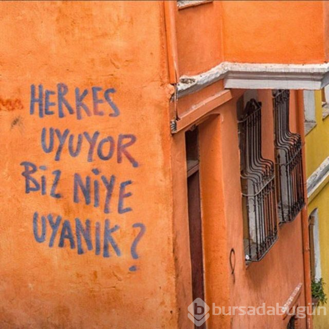 Çukur'da ekrana yansıyan duvar yazıları