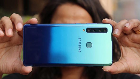 Samsung'tan 4 kameralı telefon: Galaxy A9
