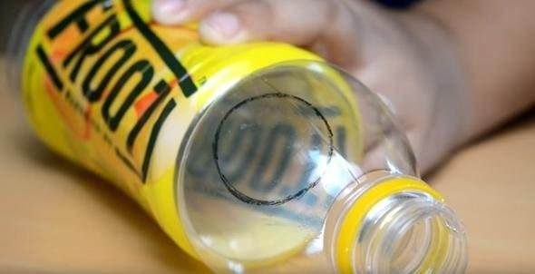 Kola kutusunu çöpe atmayın! Öyle bir işe yarıyor ki...