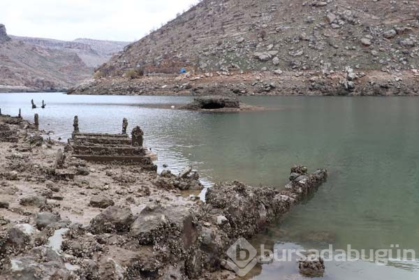 Yıllar önce sular altında kalan köyleri ortaya çıktı
