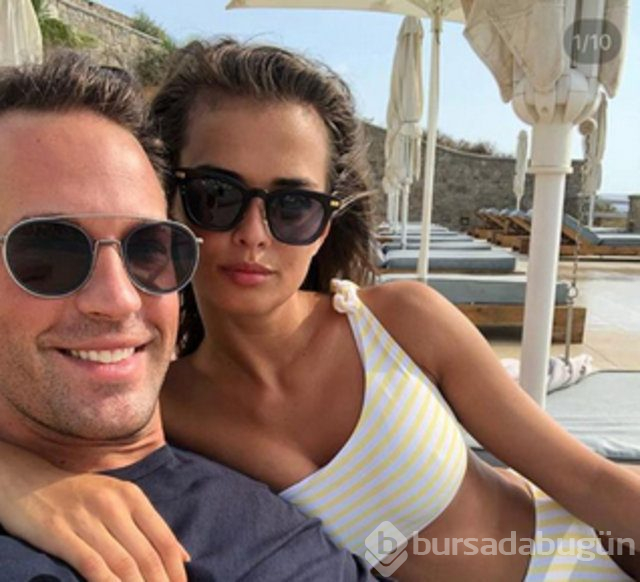 Elif Aksu, sevgilisi Kevin Reichard'dan ayrıldığını açıkladı
