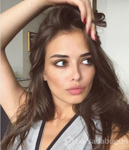 Elif Aksu, sevgilisi Kevin Reichard'dan ayrıldığını açıkladı

