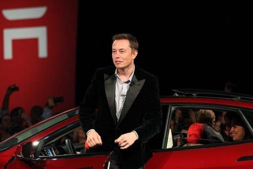 Elon Musk'ın dev yeraltı tüneli bugün açılıyor
