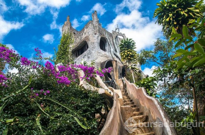 Vietnam'ın En İlginç Evi: Hang Nga Villa
