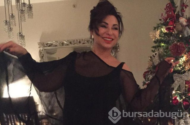 Nilgün Belgün'den yıllar sonra gelen itiraf: Düğmesini açarak...

