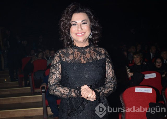Nilgün Belgün'den yıllar sonra gelen itiraf: Düğmesini açarak...
