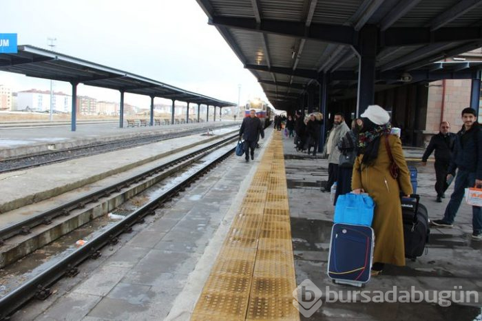 Doğu Ekspresi kış turizminin gözdesi oldu
