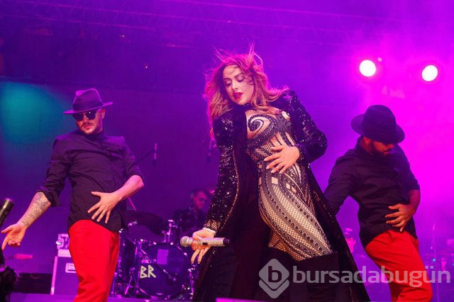 Hadise'den takipçilerini heyecanlandıran paylaşım
