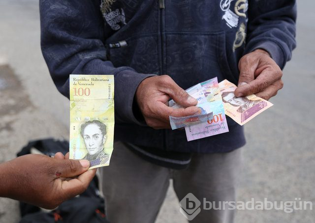Yüzlerce kilometreyi günlerce yürüyen Venezuelalılar...
